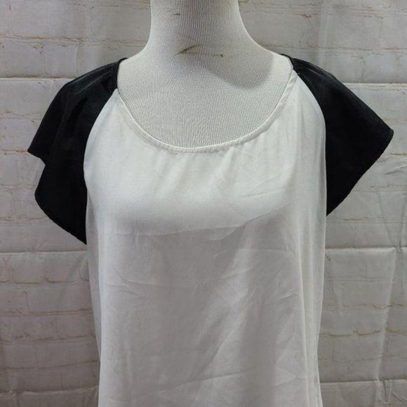 Express black sleeves zipper in top middle back - Picture 5 of 10
